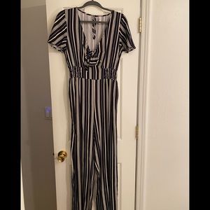 Target xhilaration jump suit size small 6 or 8 NEW